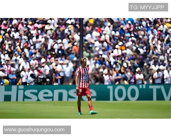 足球球星意外伤病隔夜恢复重返赛场 引发球迷热议与关注